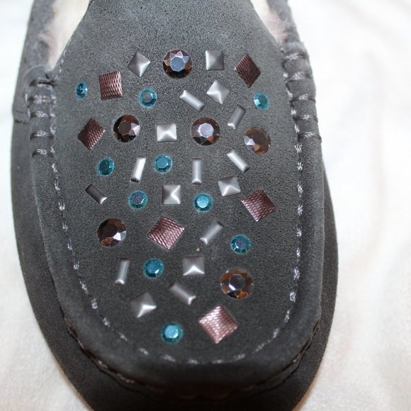 NIB‎ UGG ANSLEY II STUDDED SUEDE SLIPPERS GRAY 8 - Picture 3 of 6
